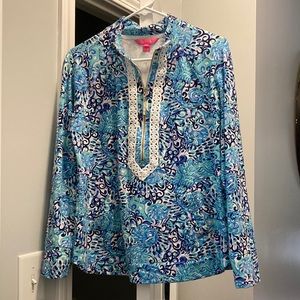 Lily Pulitzer pullover long sleeve shirt